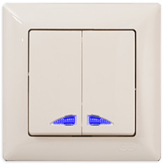 Vyp�na� �. 5 dvojit� lustrov� s podsvieten�m VISAGE IVORY b�ov�