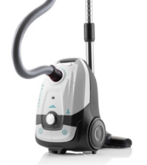 Vys�va� podlahov� vreckov� 700 W ETA Brillant biely (422090000)