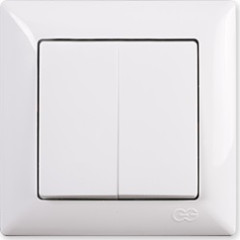 Vyp�na� �. 5 dvojit� lustrov� VISAGE SIMPLE biely